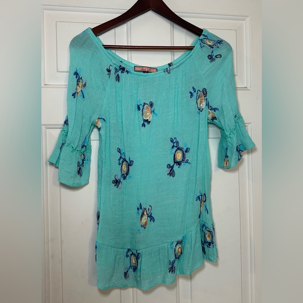 Olive Hill Anthropologie Top Womens M Embroidered‎ Floral Blouse 3/4 Sleeve.